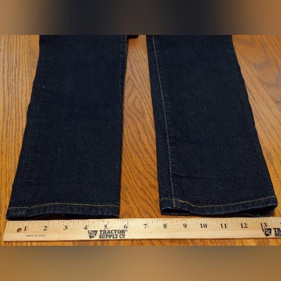 Diesel Floy Women's Slim Fit Jeans Size 29X32 Dark Blue Tapered Mid-Rise Denim - Picture 16 of 16